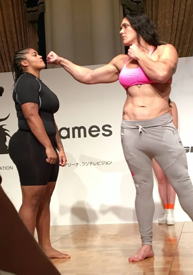  Gabi Garcia weighed in at 111.2 kg (245.2 lbs) for her bout against Destanie Yarbrough who weighed in at 102.9 kg (226.9 lbs).